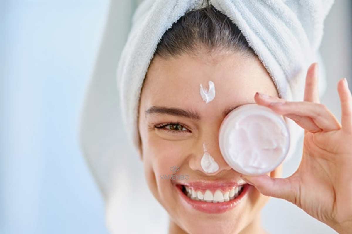 راهنمای انتخاب محصولات مراقبت از پوست برای پوست چرب