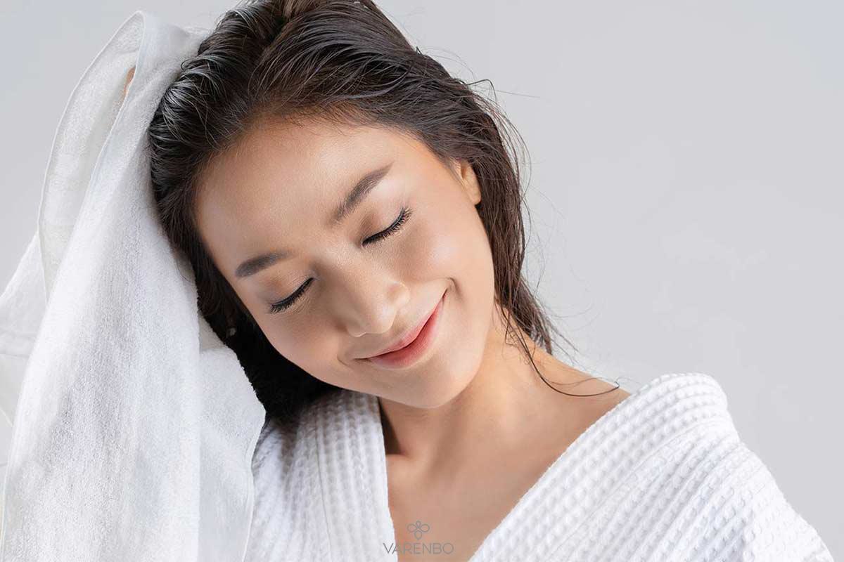 عوارض خوابیدن با موی خیس | آیا می‌توان با موی خیس خوابید؟