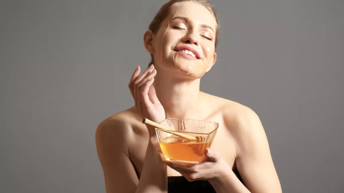 5 نوع ماسک عسل برای رهایی از چین‌وچروک