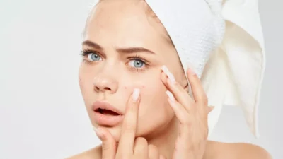 3 نکته‌ ی مهم درمورد استفاده از کرم آبرسان + عوارض